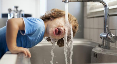 家里水质太差 如何选购净水器？